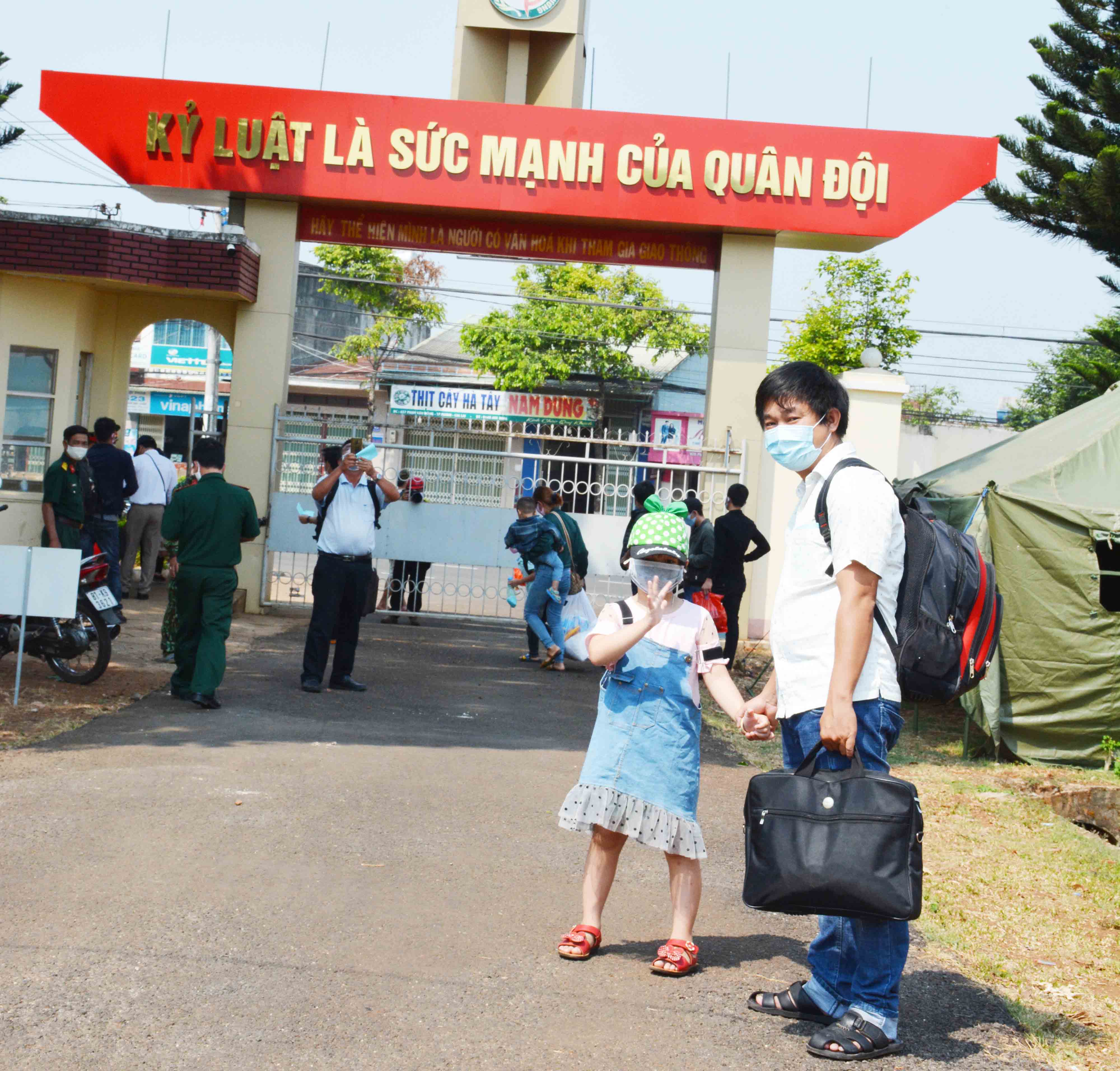 Thương lắm, nhớ lắm bộ đội ơi!